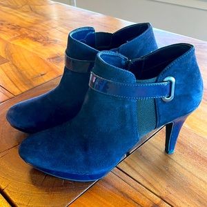Bandolino Cambria Booties